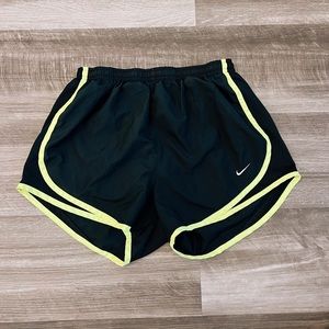 NIKE SHORTS❌SOLD❌